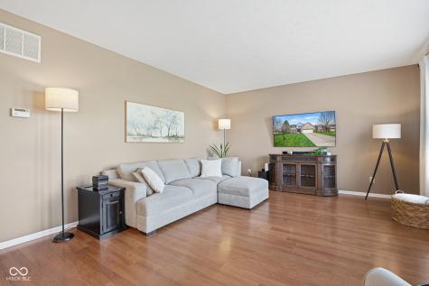 7410 Giroud Drive Indianapolis IN 46259