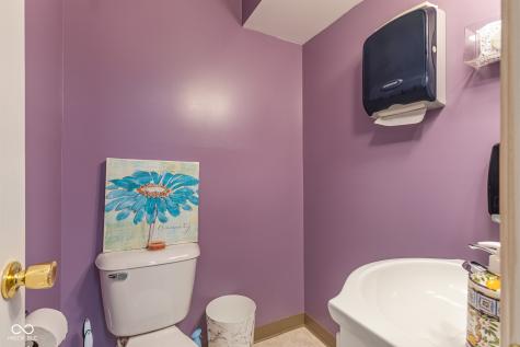 7410 Giroud Drive Indianapolis IN 46259