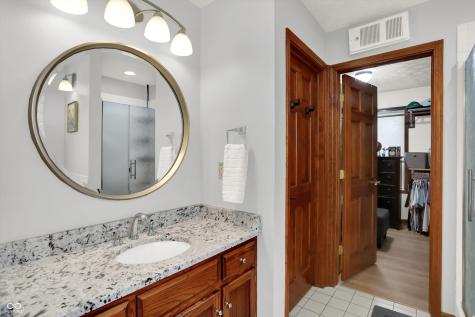 8232 Meadow Bend Drive Indianapolis IN 46259