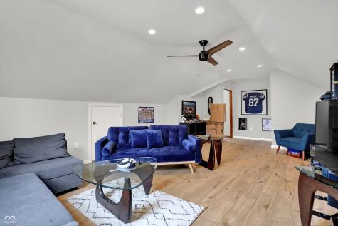 8232 Meadow Bend Drive Indianapolis IN 46259