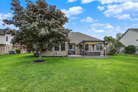 8232 Meadow Bend Drive Indianapolis IN 46259