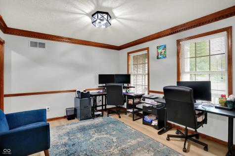 8232 Meadow Bend Drive Indianapolis IN 46259