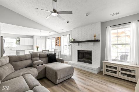 7447 Iron Rock Road Indianapolis IN 46236