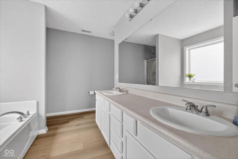 12626 Wolf Run Road Noblesville IN 46060