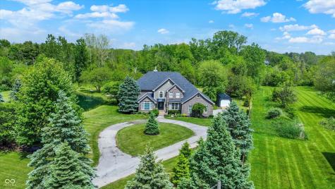 1933 S 825 E Zionsville IN 46077