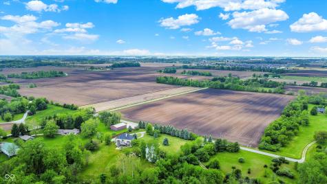 1933 S 825 E Zionsville IN 46077