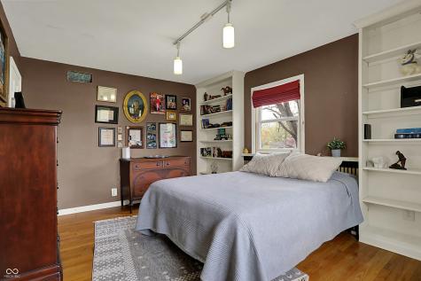 2001 Winchester Drive Indianapolis IN 46227