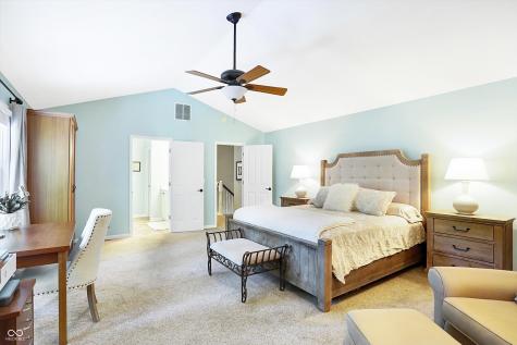 9252 Blackberry Court Zionsville IN 46077