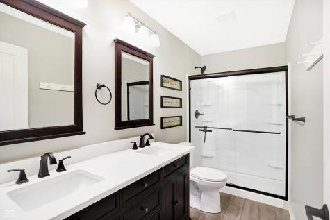 9252 Blackberry Court Zionsville IN 46077