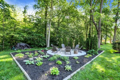 9252 Blackberry Court Zionsville IN 46077
