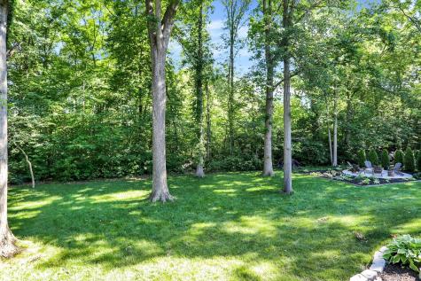 9252 Blackberry Court Zionsville IN 46077
