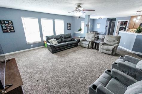 8005 Stoney Bend Court Indianapolis IN 46259