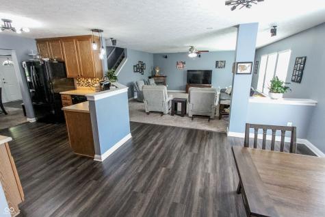 8005 Stoney Bend Court Indianapolis IN 46259