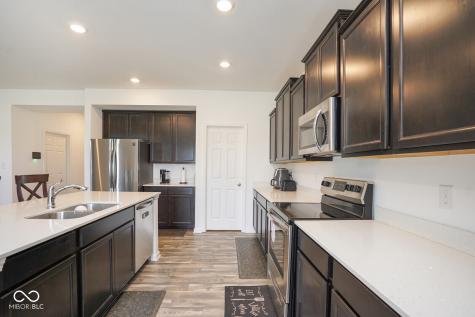 6602 W Whispering Way Greenfield IN 46140