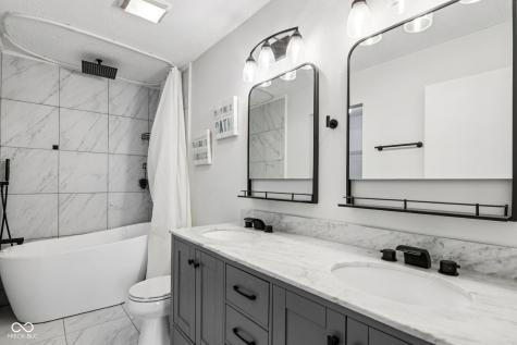 784 Streamside Drive Greenfield IN 46140