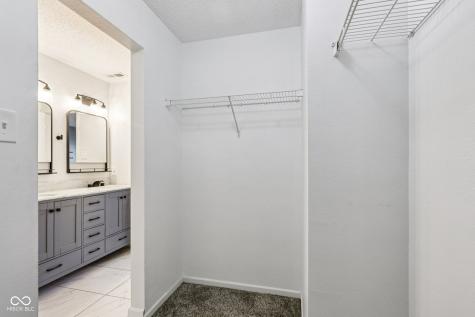 784 Streamside Drive Greenfield IN 46140