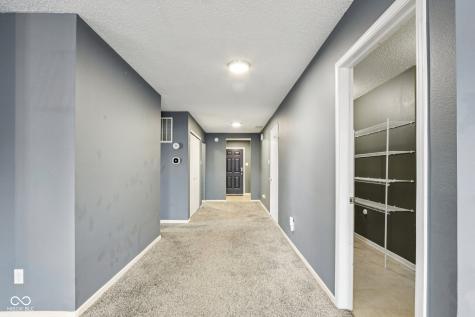 784 Streamside Drive Greenfield IN 46140