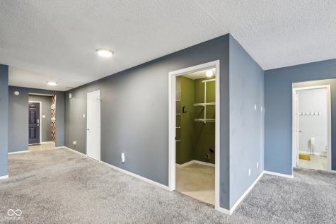 784 Streamside Drive Greenfield IN 46140