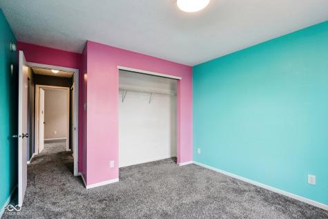 784 Streamside Drive Greenfield IN 46140