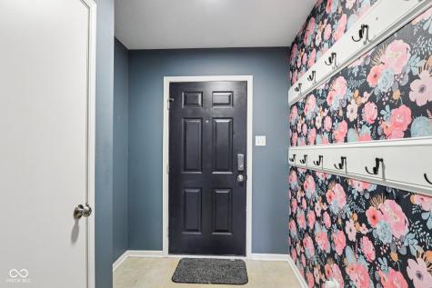 784 Streamside Drive Greenfield IN 46140