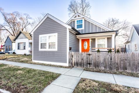737 N Pershing Avenue Indianapolis IN 46222