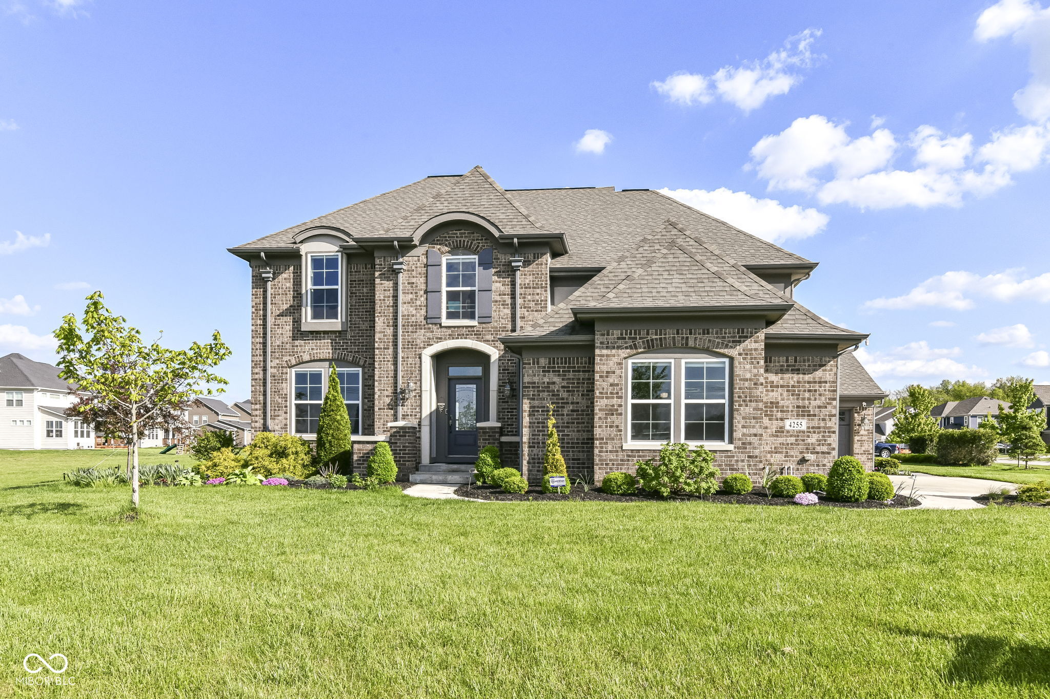 4255 Kettering Drive Zionsville IN 46077