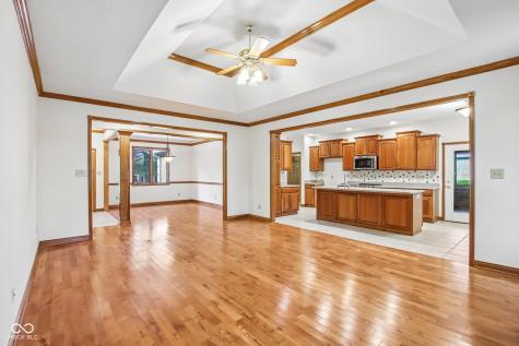 142 E Banta Road Indianapolis IN 46227