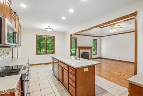 142 E Banta Road Indianapolis IN 46227