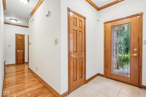 142 E Banta Road Indianapolis IN 46227