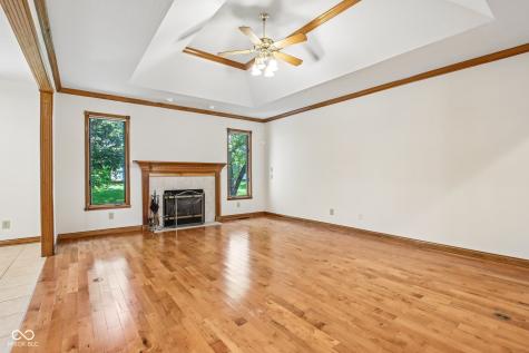 142 E Banta Road Indianapolis IN 46227