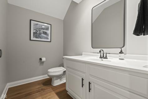 8956 Admirals Bay Drive Indianapolis IN 46236