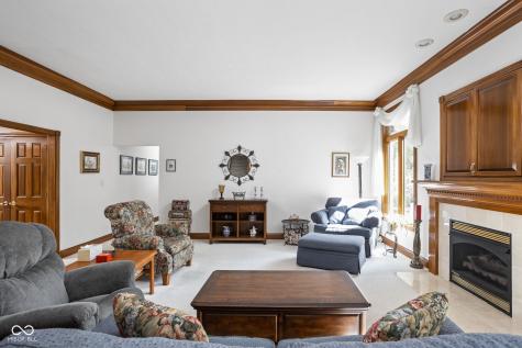 647 Peach Tree Lane Danville IN 46122