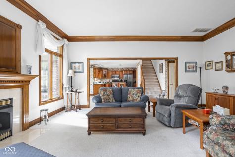 647 Peach Tree Lane Danville IN 46122