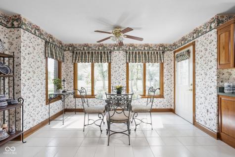 647 Peach Tree Lane Danville IN 46122