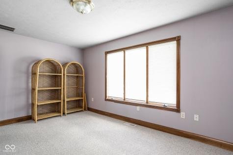 647 Peach Tree Lane Danville IN 46122