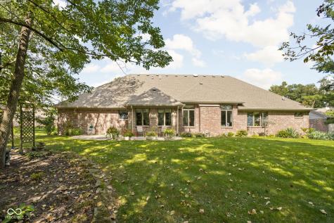 647 Peach Tree Lane Danville IN 46122