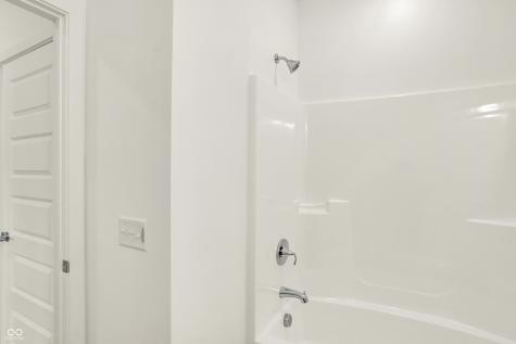 5308 Nettleton Way Avon IN 46123