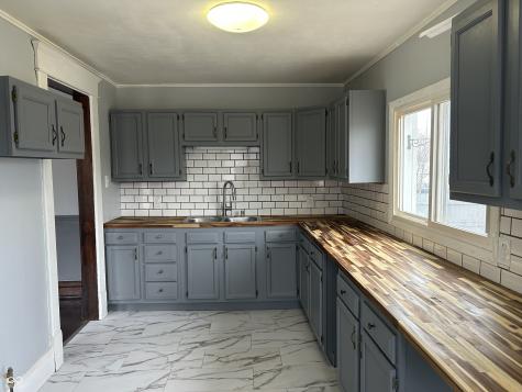 110 Woodlawn Place Crawfordsville IN 47933