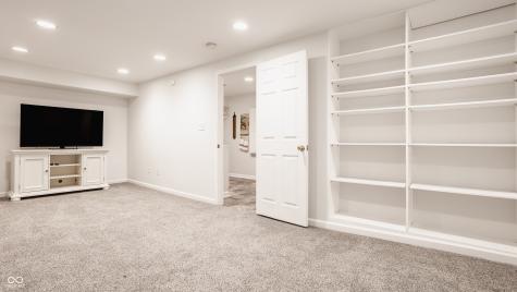 4934 N Washington Boulevard Indianapolis IN 46205