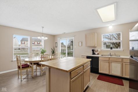 7437 Sedgewick Way Indianapolis IN 46256