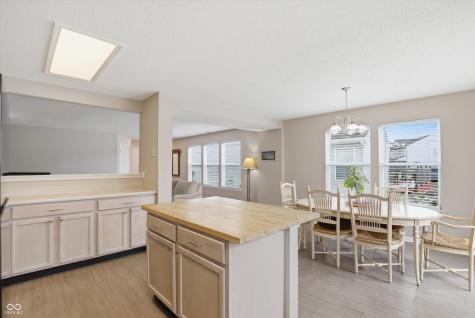 7437 Sedgewick Way Indianapolis IN 46256