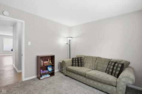 7437 Sedgewick Way Indianapolis IN 46256