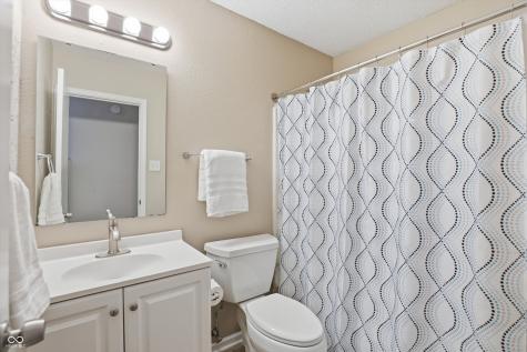 7437 Sedgewick Way Indianapolis IN 46256