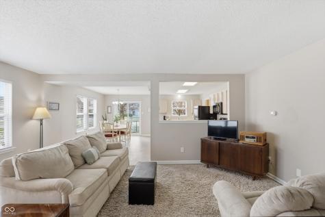 7437 Sedgewick Way Indianapolis IN 46256