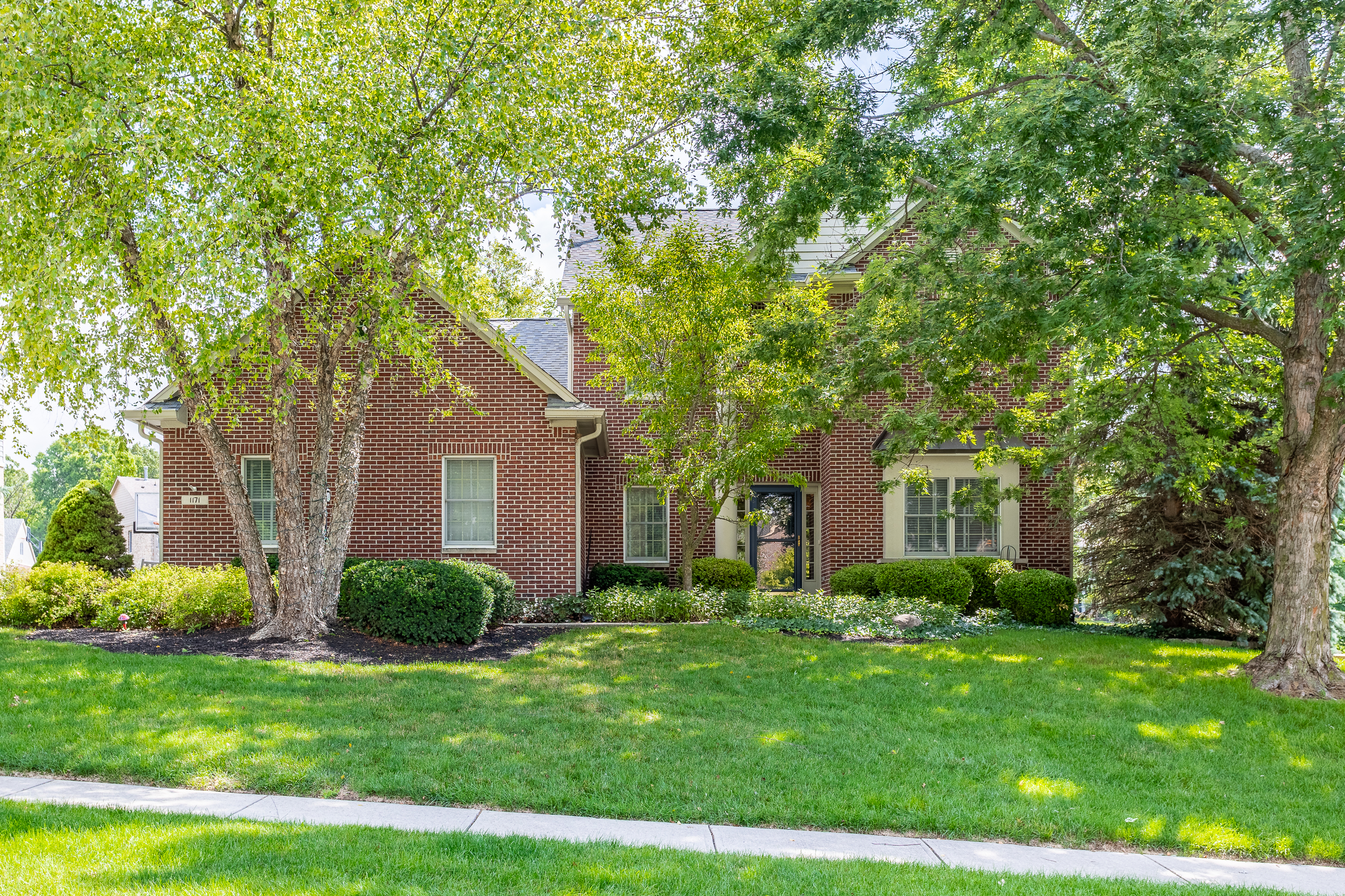 1171 Huntington Woods Point Zionsville IN 46077