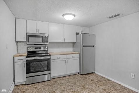 2962 N Dequincy Street Indianapolis IN 46218