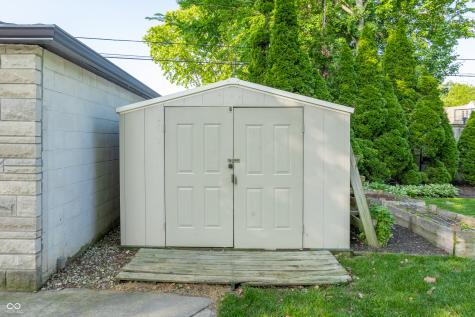 6830 N Delaware Street Indianapolis IN 46220