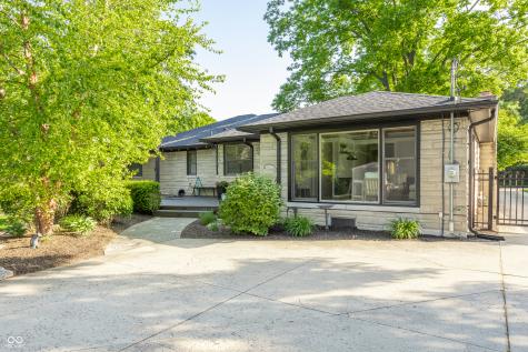 6830 N Delaware Street Indianapolis IN 46220