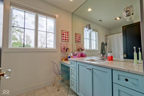 5802 Kerrington Ridge Court Bargersville IN 46106