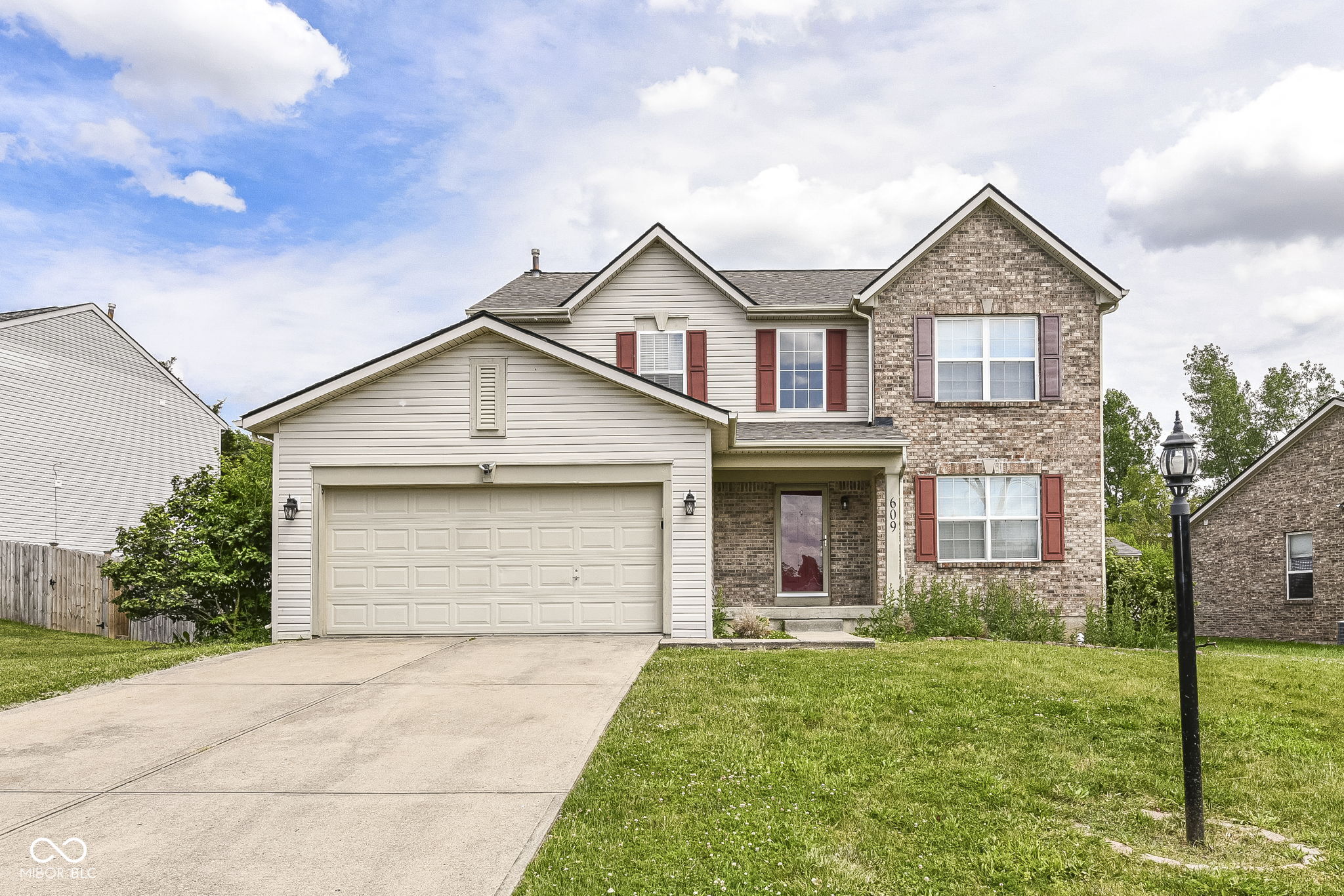 609 Tanninger Drive Indianapolis IN 46239